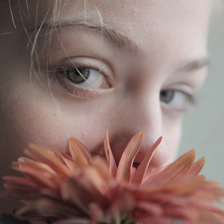 henna eyebrows at Verde Massage & Beauty